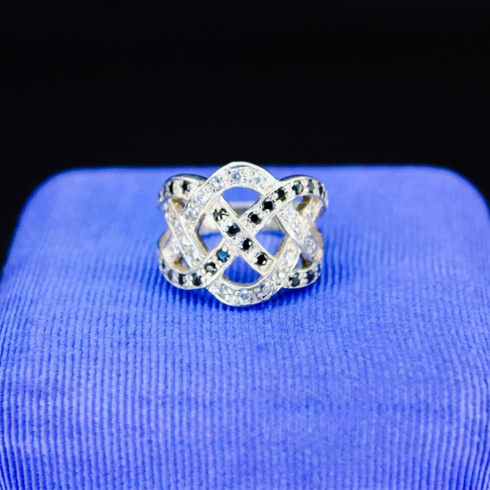 925 Sterling Silver Black & Colorless CZ Crossover Loop Knot Twist Cocktail Ring